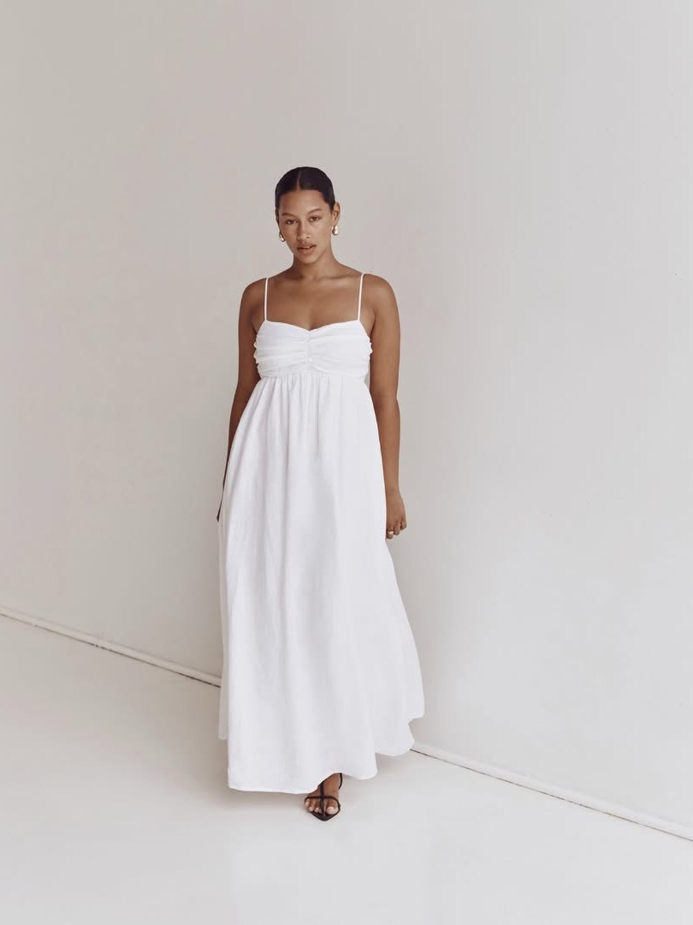 DISSH White Spaghetti-Strap Maxi Dress